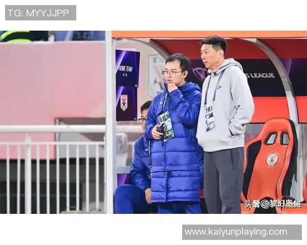 泰山队新任代理主教练确定为助教唐田将与谢文共同出席发布会